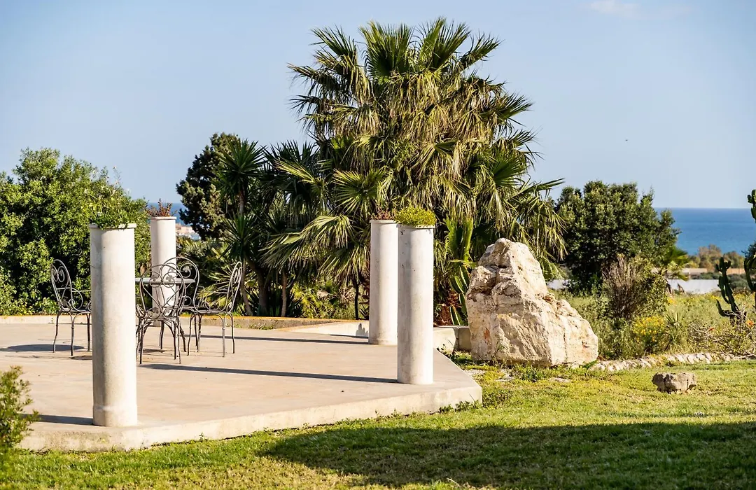 Hotel Resort La Rosa Dei Venti-1